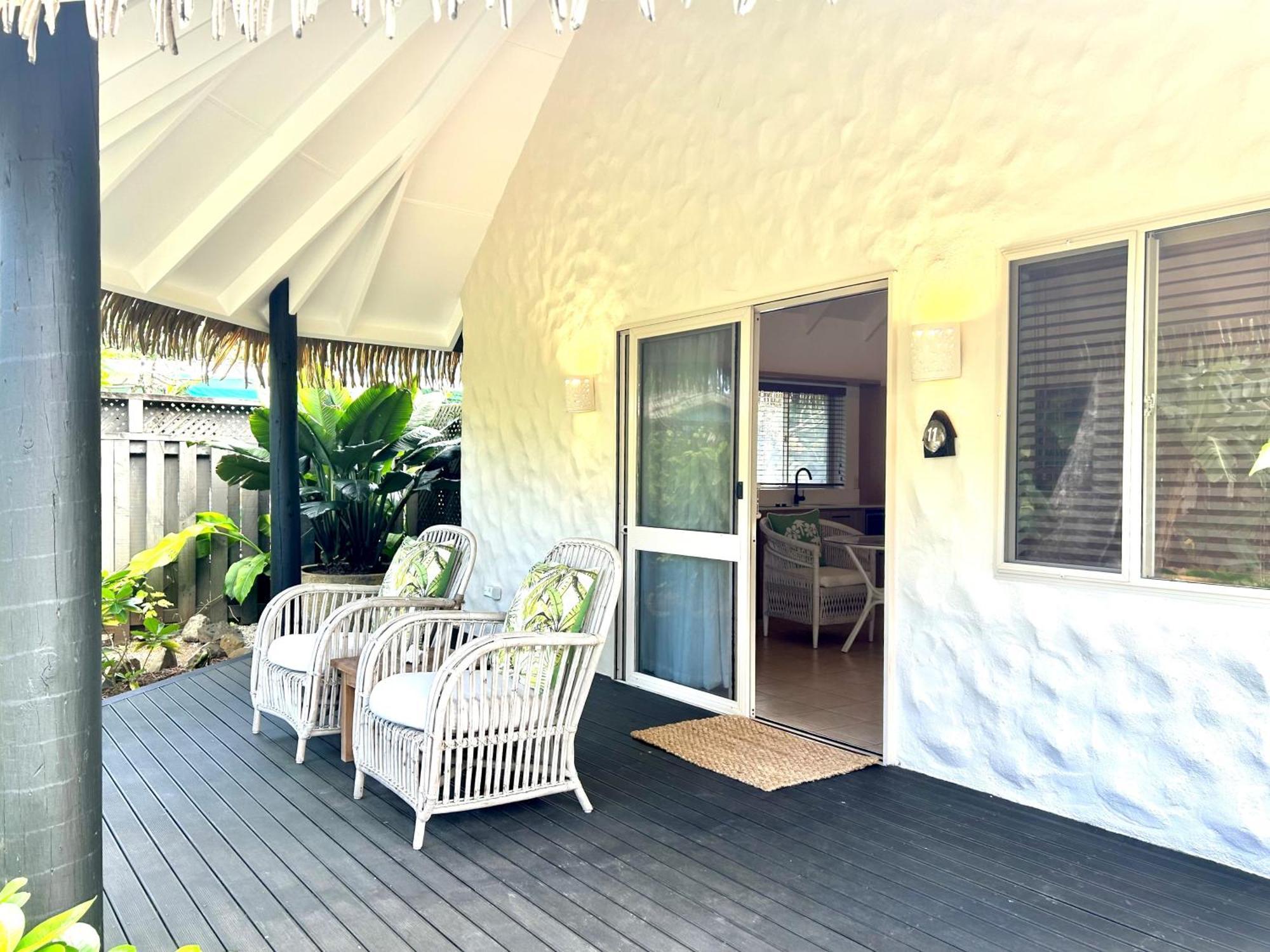 Motu Beachfront Art Villas Rarotonga Exterior photo