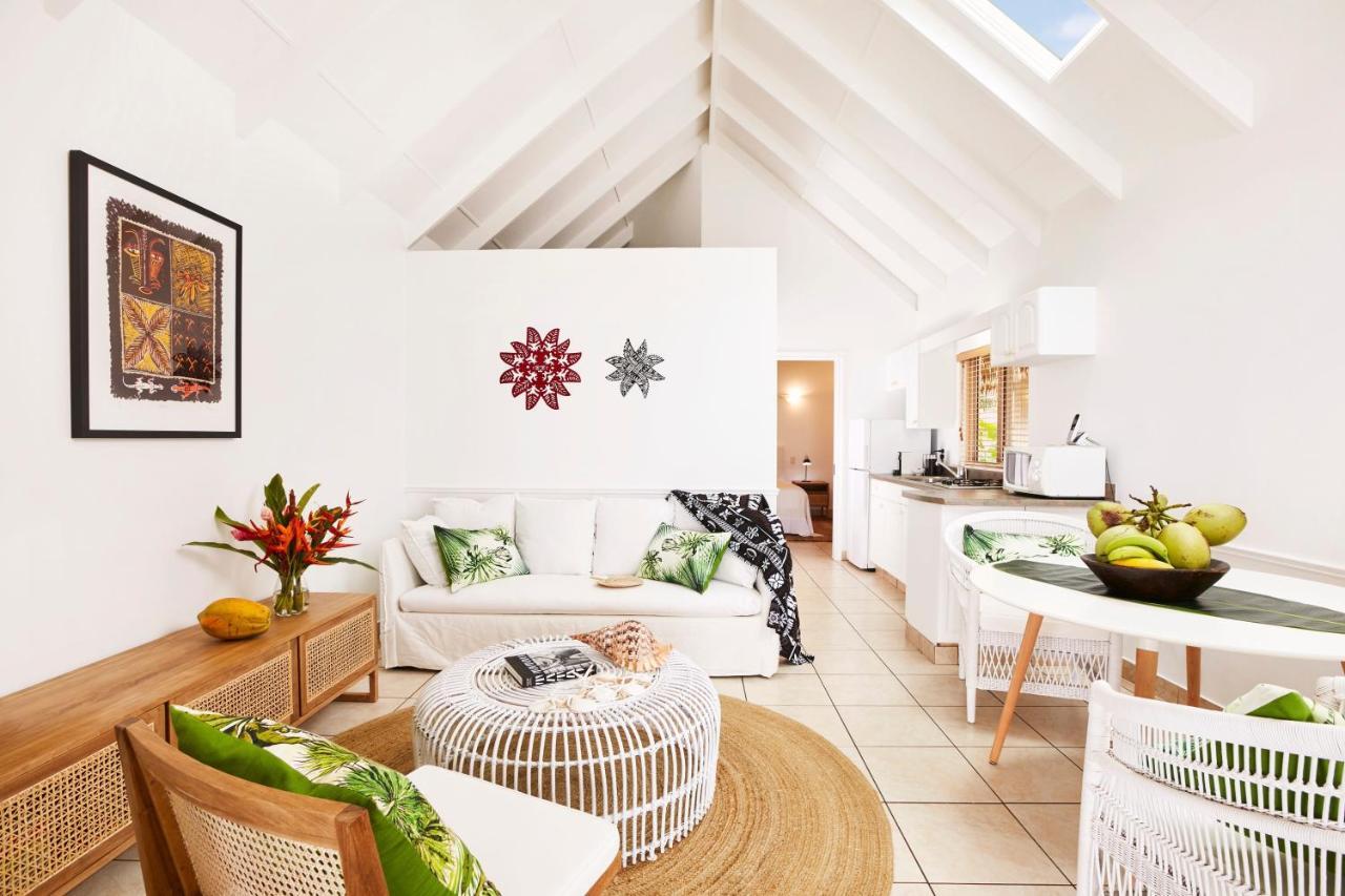 Motu Beachfront Art Villas Rarotonga Exterior photo