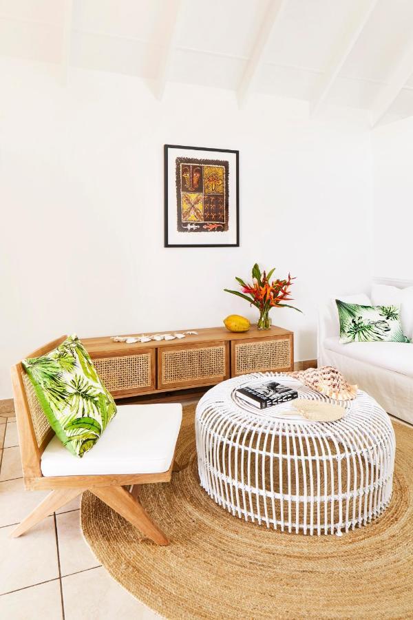 Motu Beachfront Art Villas Rarotonga Exterior photo